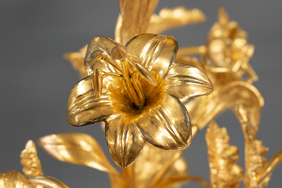 金メッキブロンズフロワー.jpg