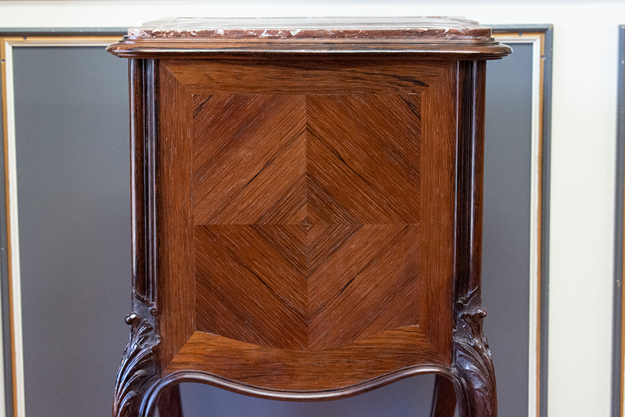 ローズウッドフランスアンティークベッドサイドテーブル象嵌.jpg