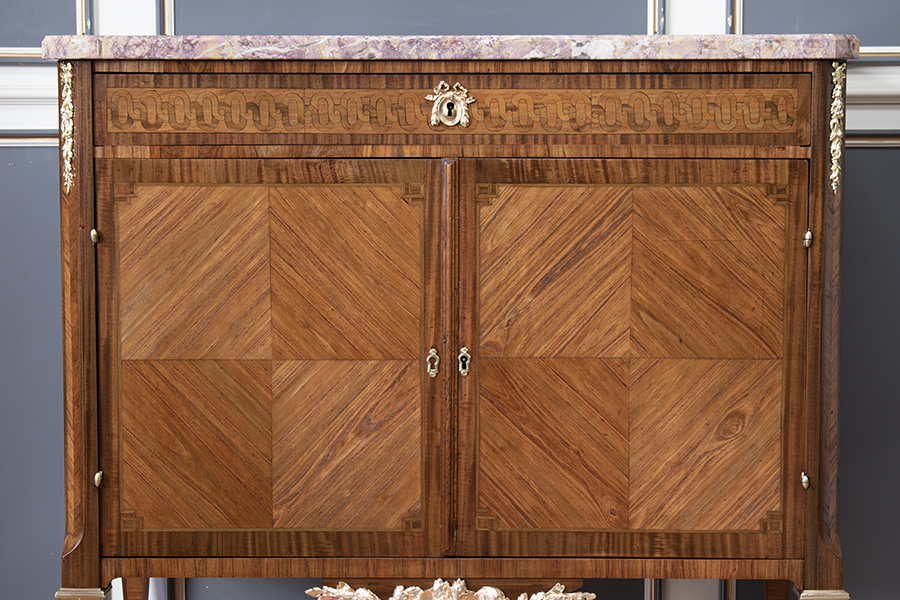 アンティーク家具.jpg アンティーク家具.jpg