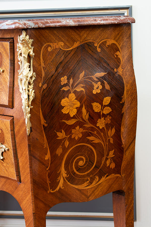 フランスアンティークコモド.jpg