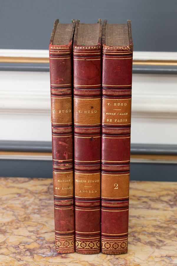 フランスアンティークブック.jpg フランスアンティークブック.jpg