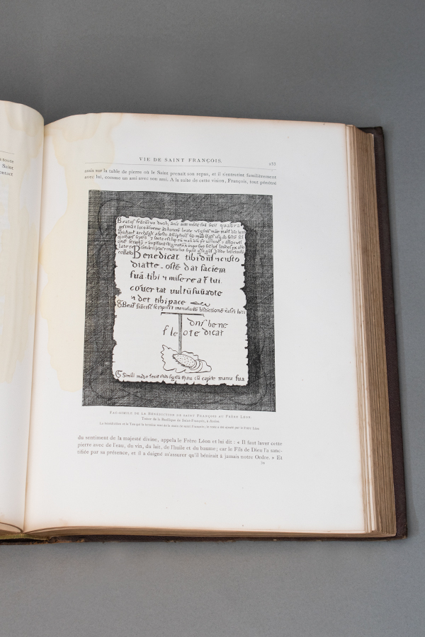 アッシジのフランチェスコアンティーク本内面.jpg アッシジのフランチェスコアンティーク本内面.jpg