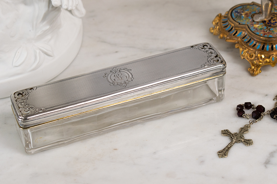 Aucoc シルバーボックス