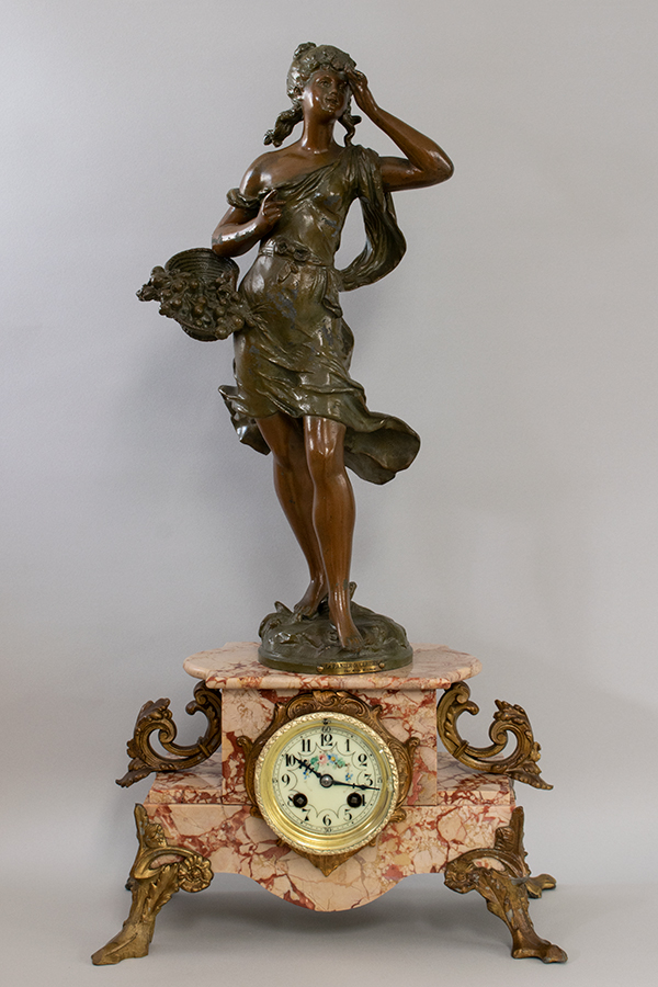 オーギュスト・モローマントルクロック